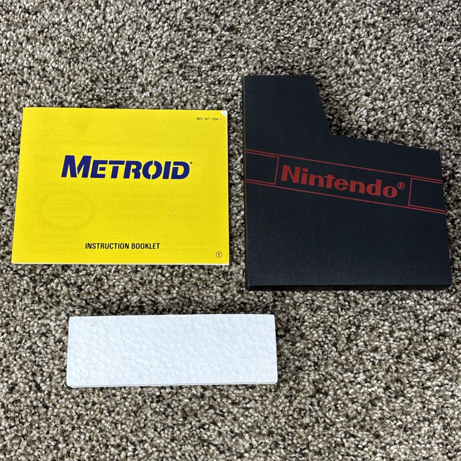 Metroid Classic Series Nintendo NES CIB Complete Box Manual NES-MT-USA-1 Japan
