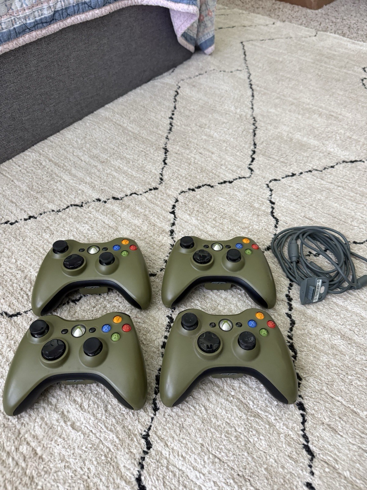 OEM Lot of Four Xbox 360 Halo 3 Special Edition Olive Green Wireless Controllers