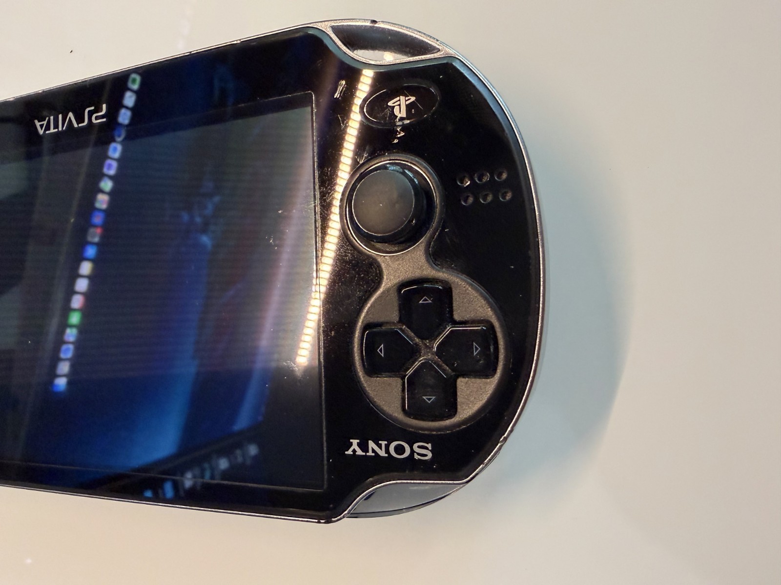Sony PS Vita PCH-1000 OLED Bundle 5 Games Travel Case 8GB Card Charger Tested