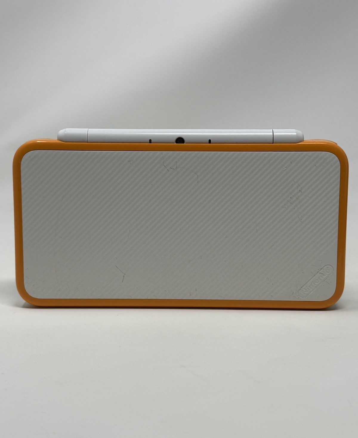 New Nintendo 2DS XL Orange White Handheld USA System w Charger Stylus and Extras