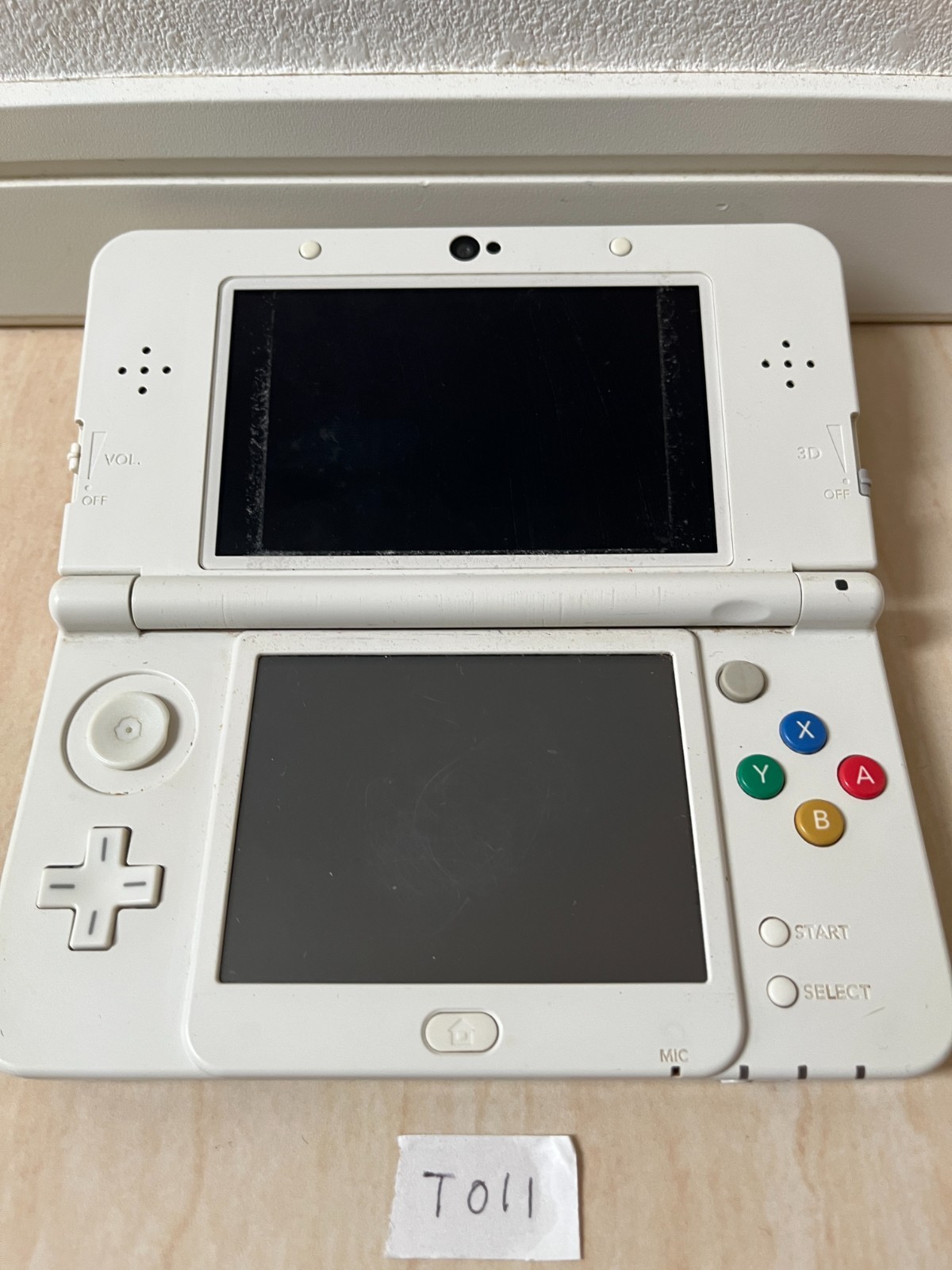 New Nintendo 3DS Animal Crossing Edition Console Only Used T011