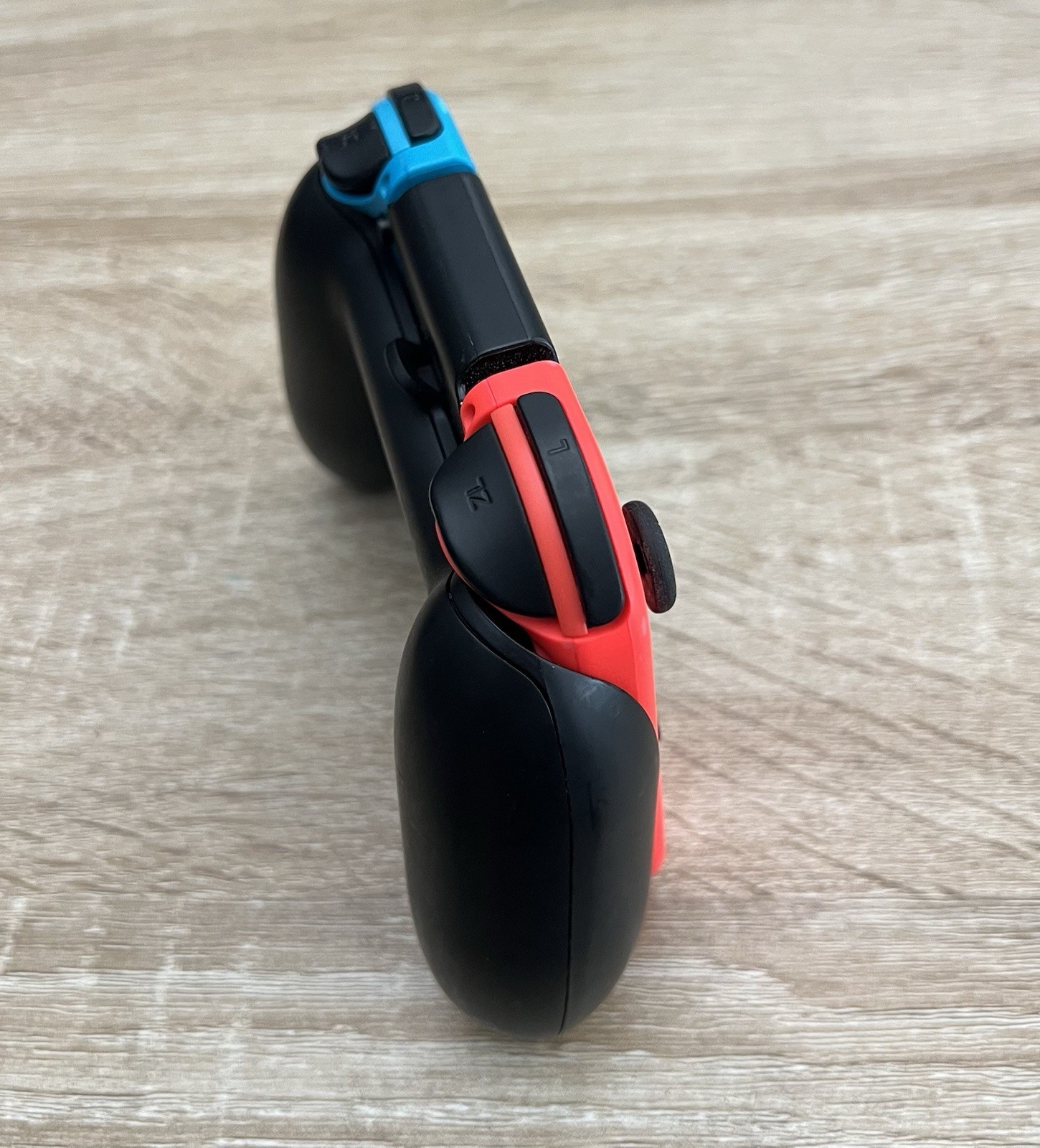 Official Nintendo Switch Joy-Con L/R – RED/BLUE WORKS NICE
