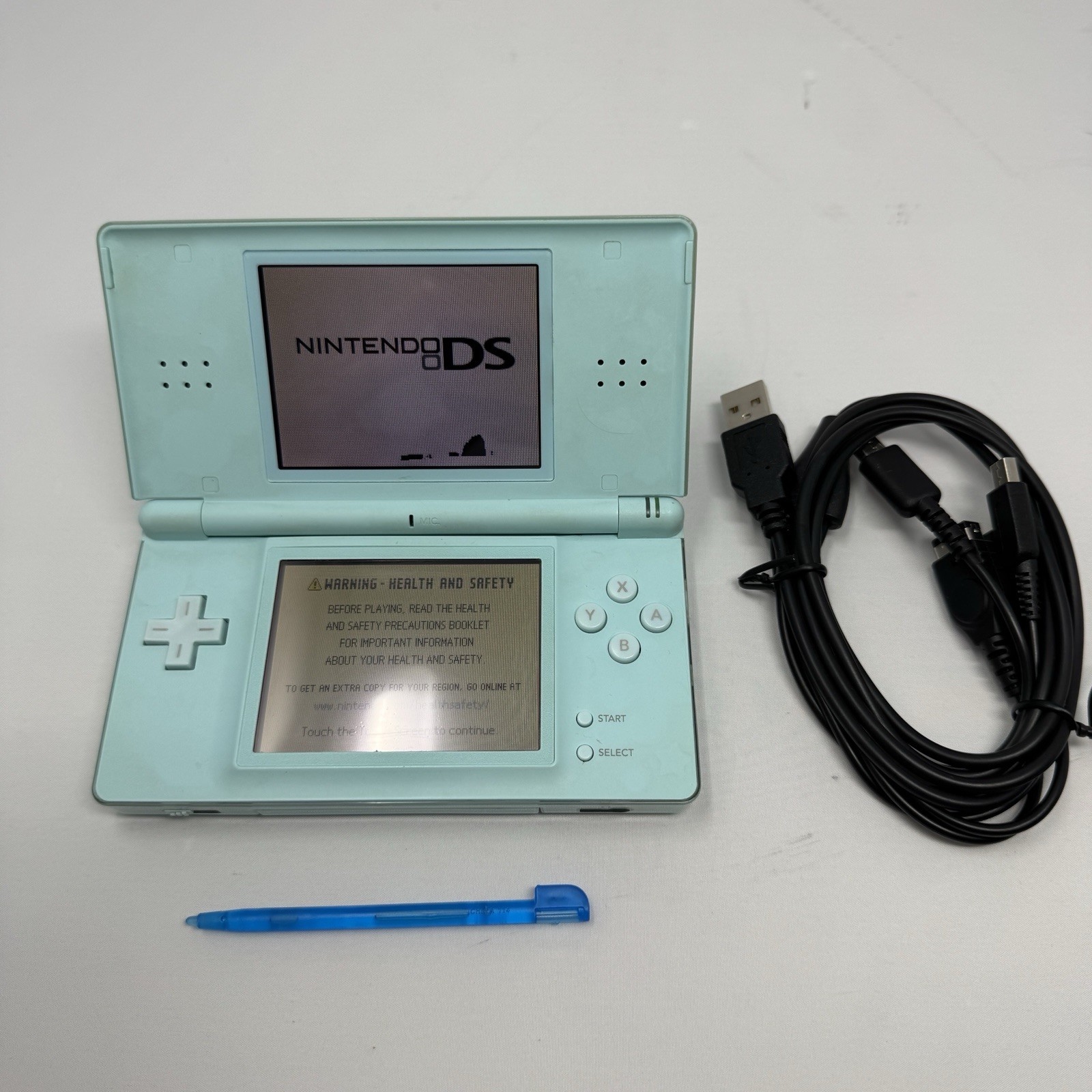 *AS IS* Nintendo DS Lite Light Blue Handheld System w/ Multi Cable Charge Cord