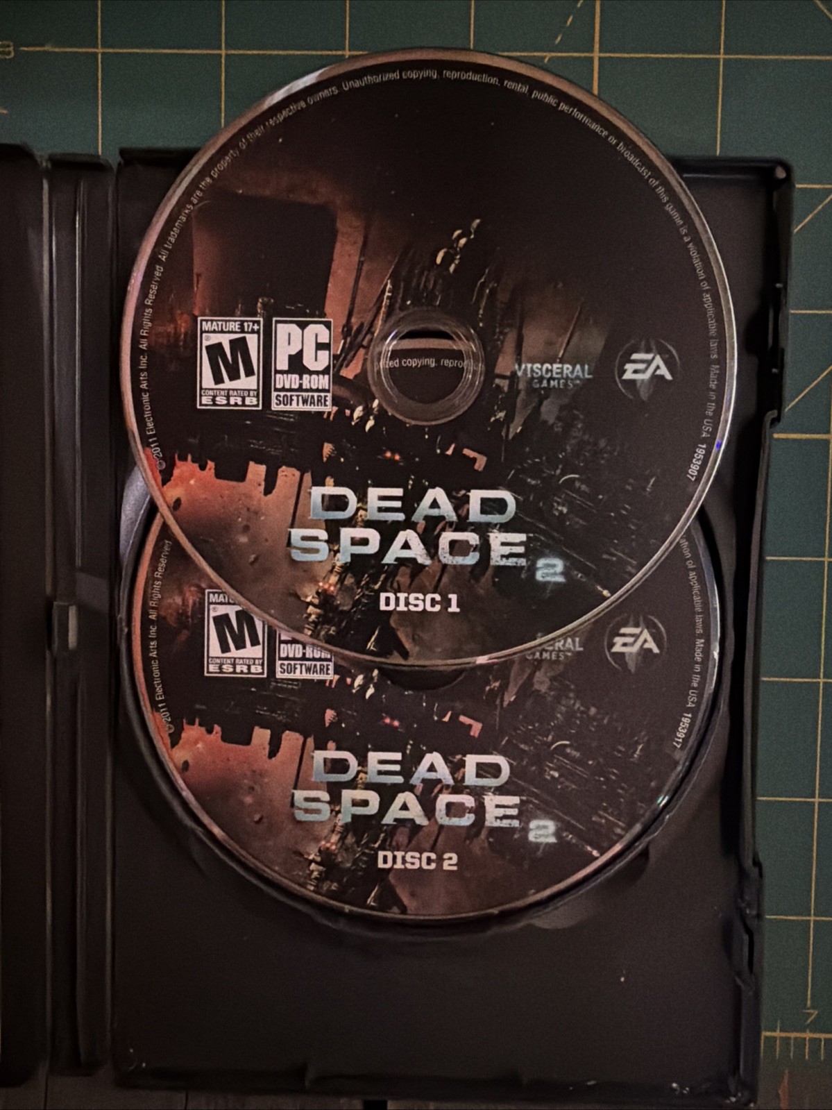 Dead Space 2 PC Video Game DVD Rom Rated M EA 2011 2 Discs Visceral Preowned