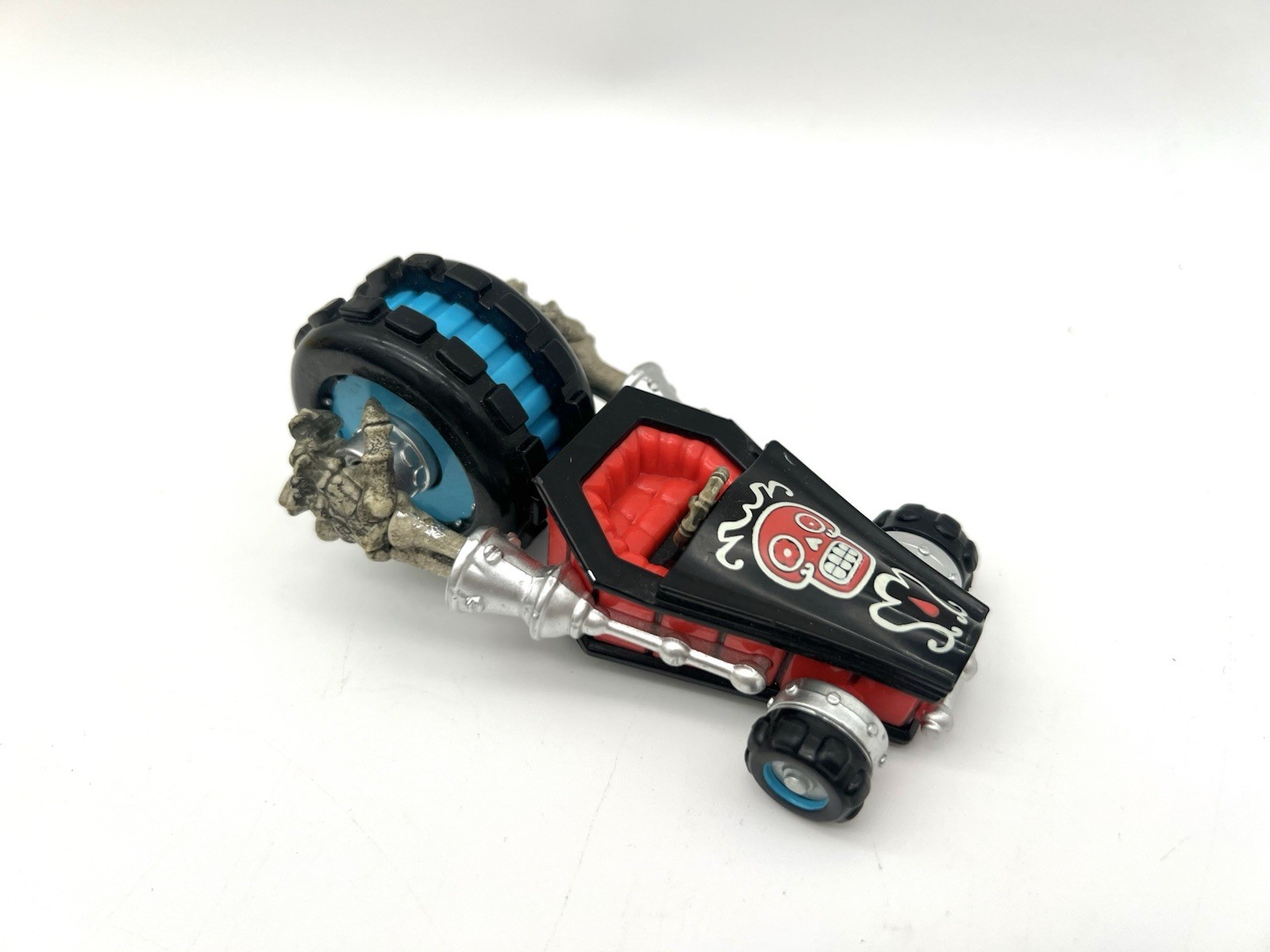 Skylanders SuperChargers Lot of 12 Vehicles + Treasure Chest Carry Case