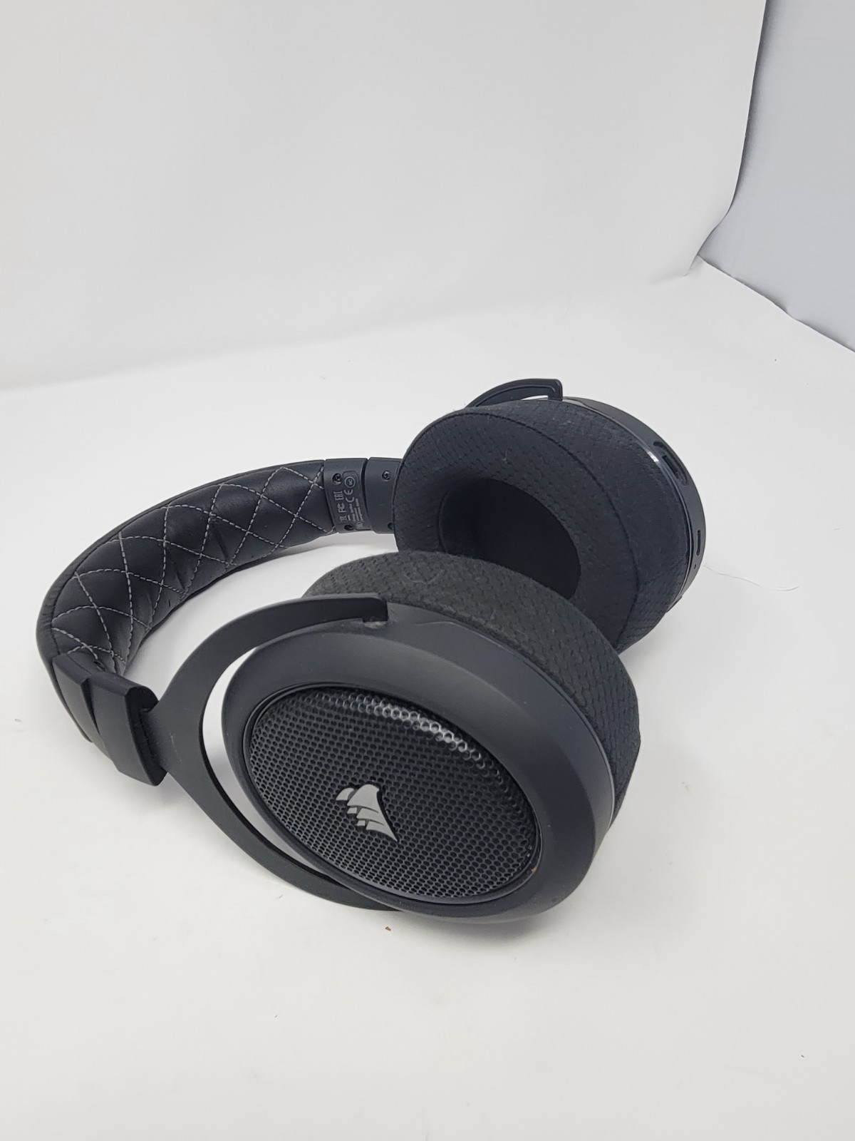 Corsair HS70 Pro Wireless Gaming Headset – Black No Dongle, No Mic