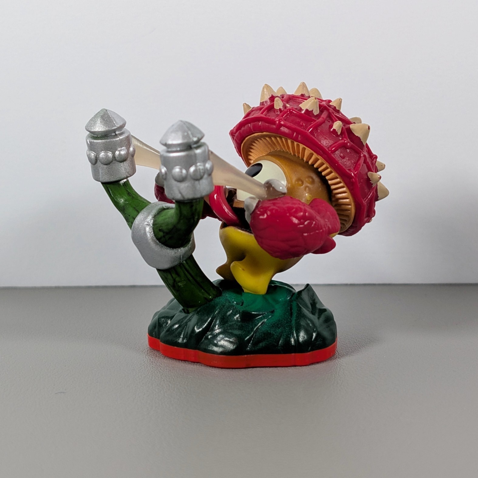 Skylanders Trap Team Figure – Sure Shot Shroomboom | Series 2 (Red Base)