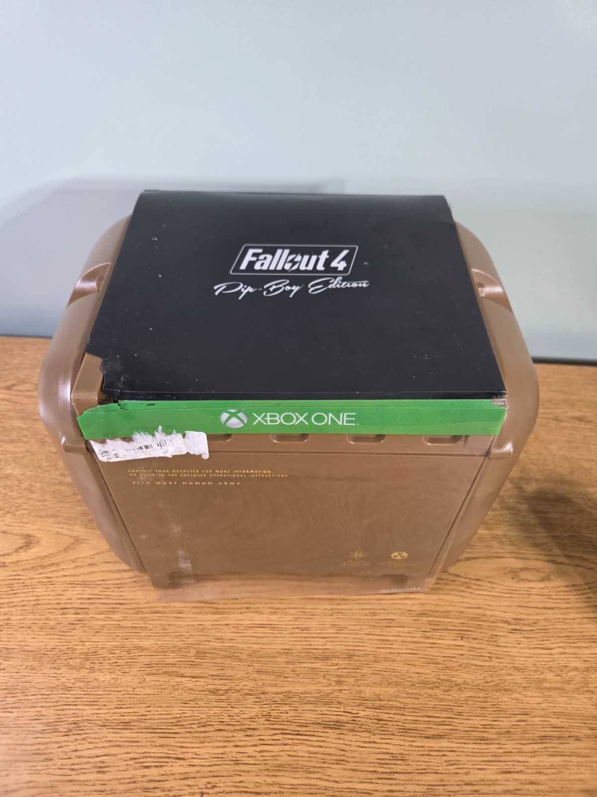 Bethesda Fallout 4 Pip-Boy Edition Limited Edition Replica for Xbox One