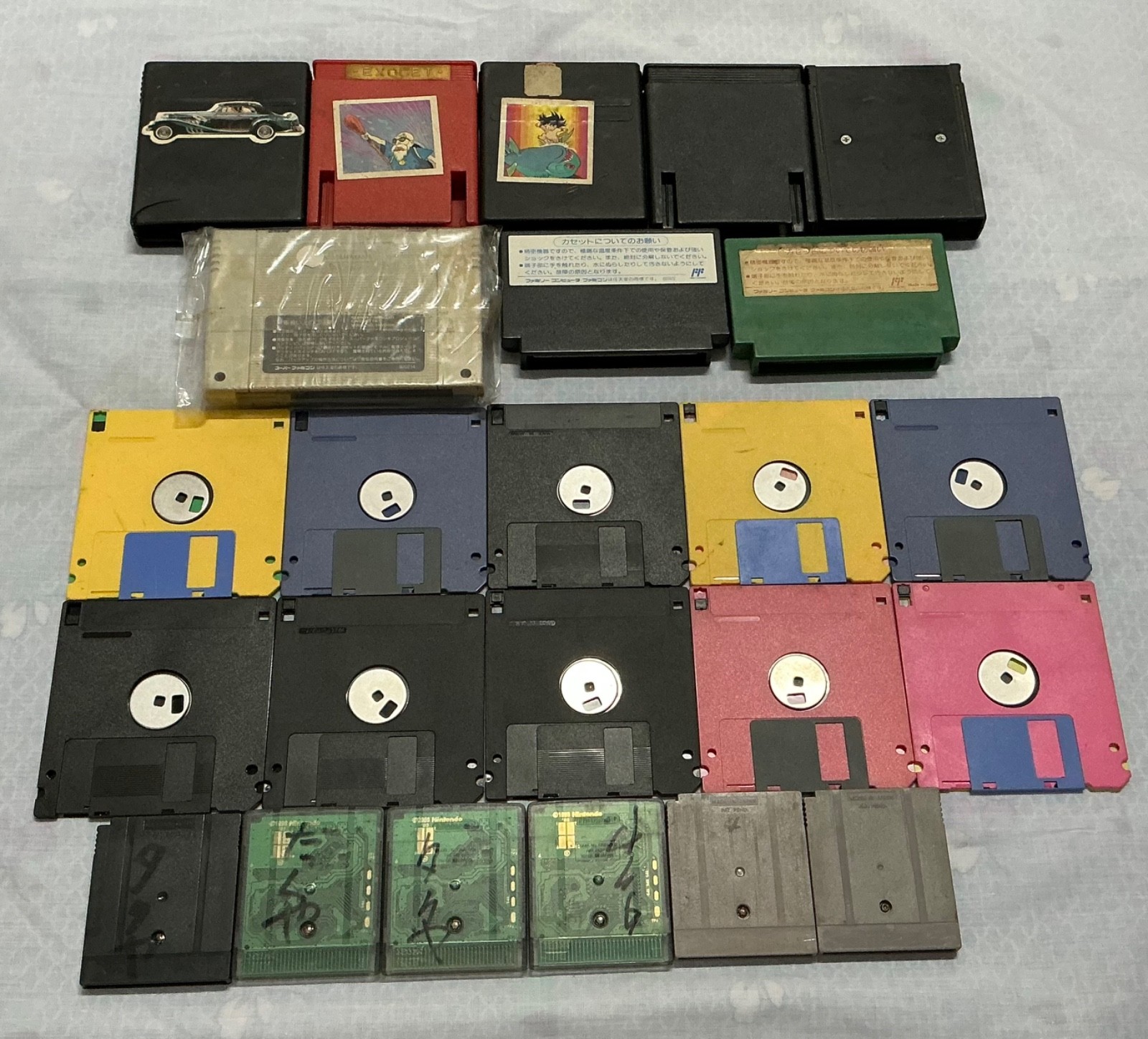 Vintage Video Game Cartridge Disk Job Lot Untested As-Is Retro Gaming Bundle