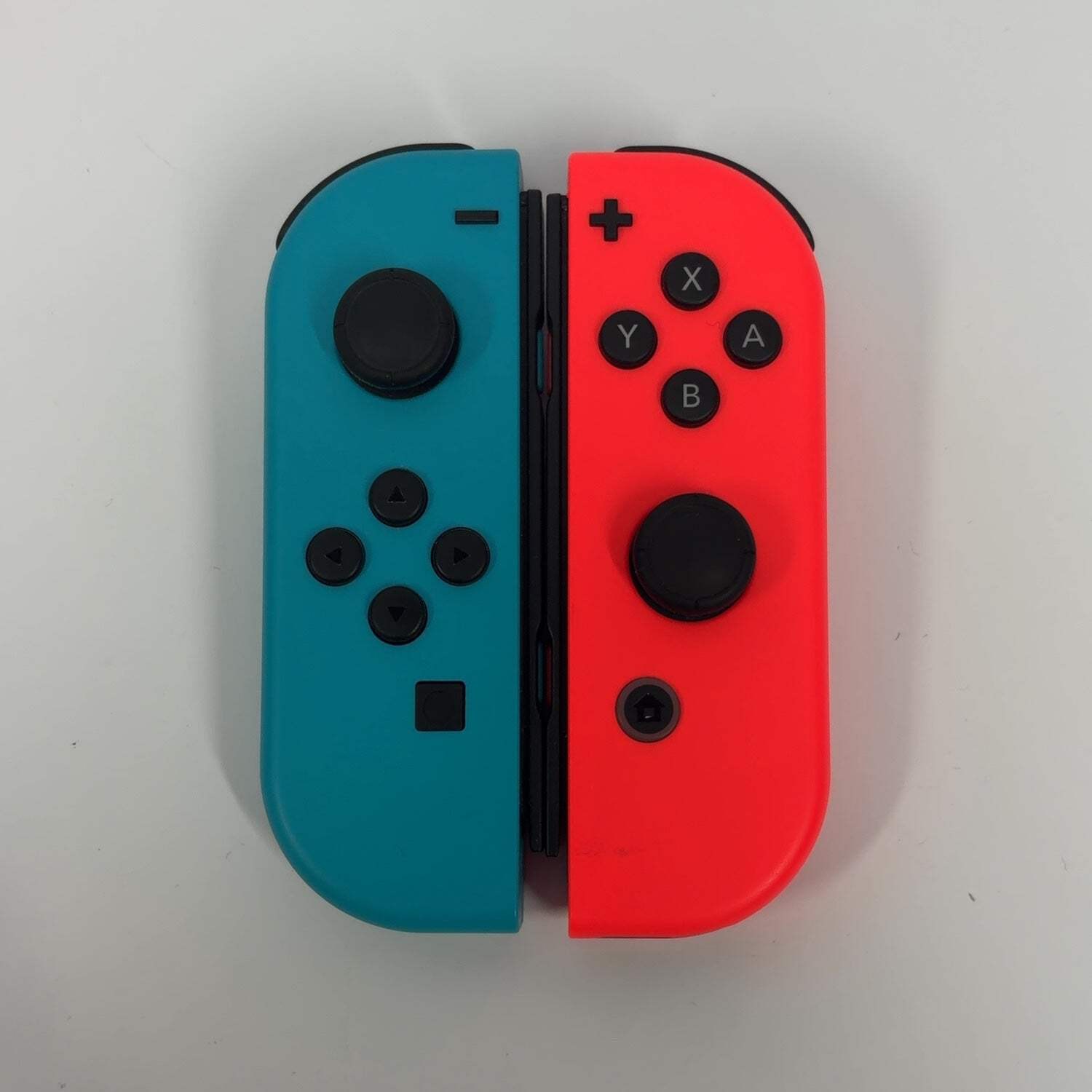 Nintendo Switch v2 Console Gaming System HAC-001(-01) Red/Blue