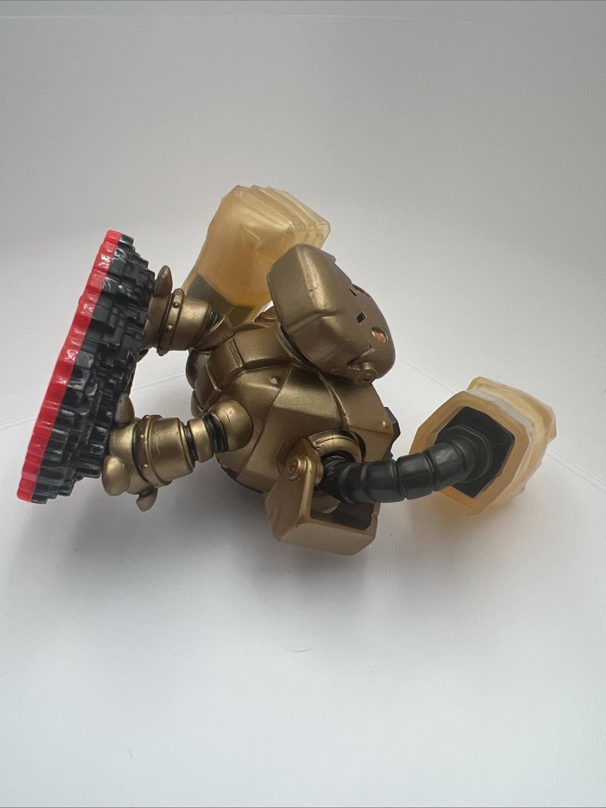 Skylanders Trap Team Jawbreaker Character Figure