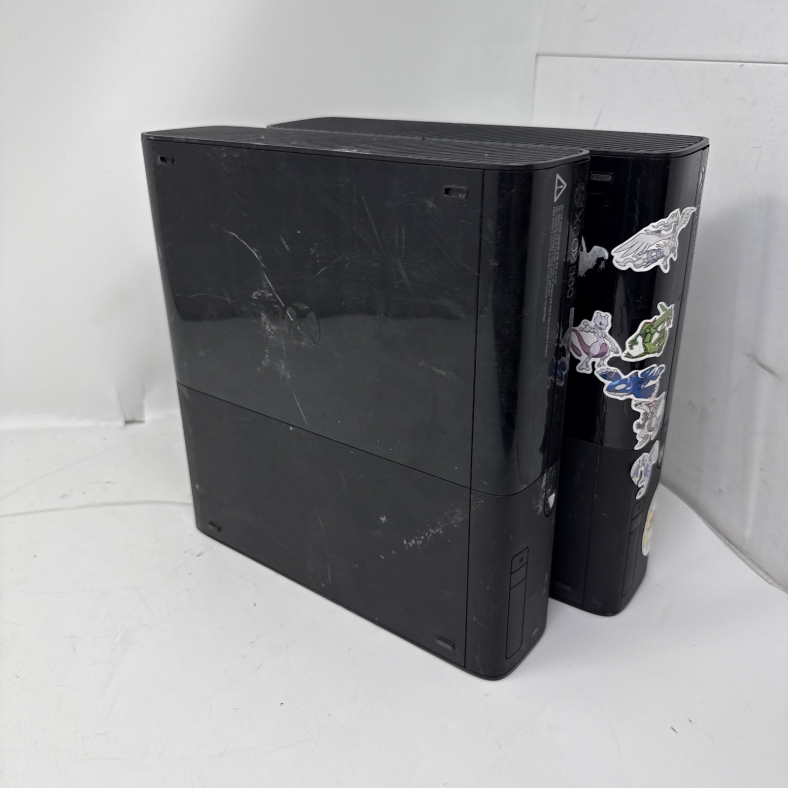 Lot Of 2 Broken Microsoft XBox 360 E Console 1538 Parts Only/Repair No HDD