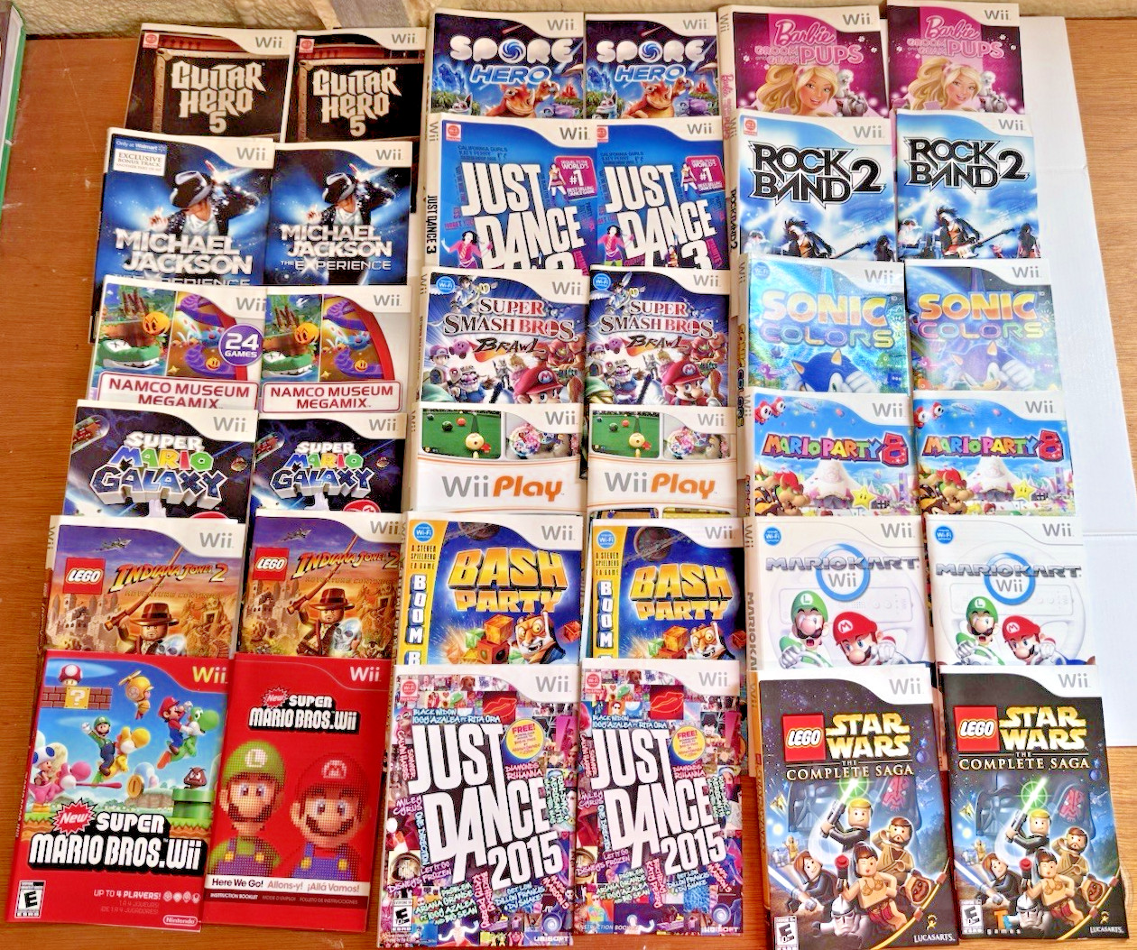 ASSORTED Wii COVER ART AND MANUAL – 18 TOTAL