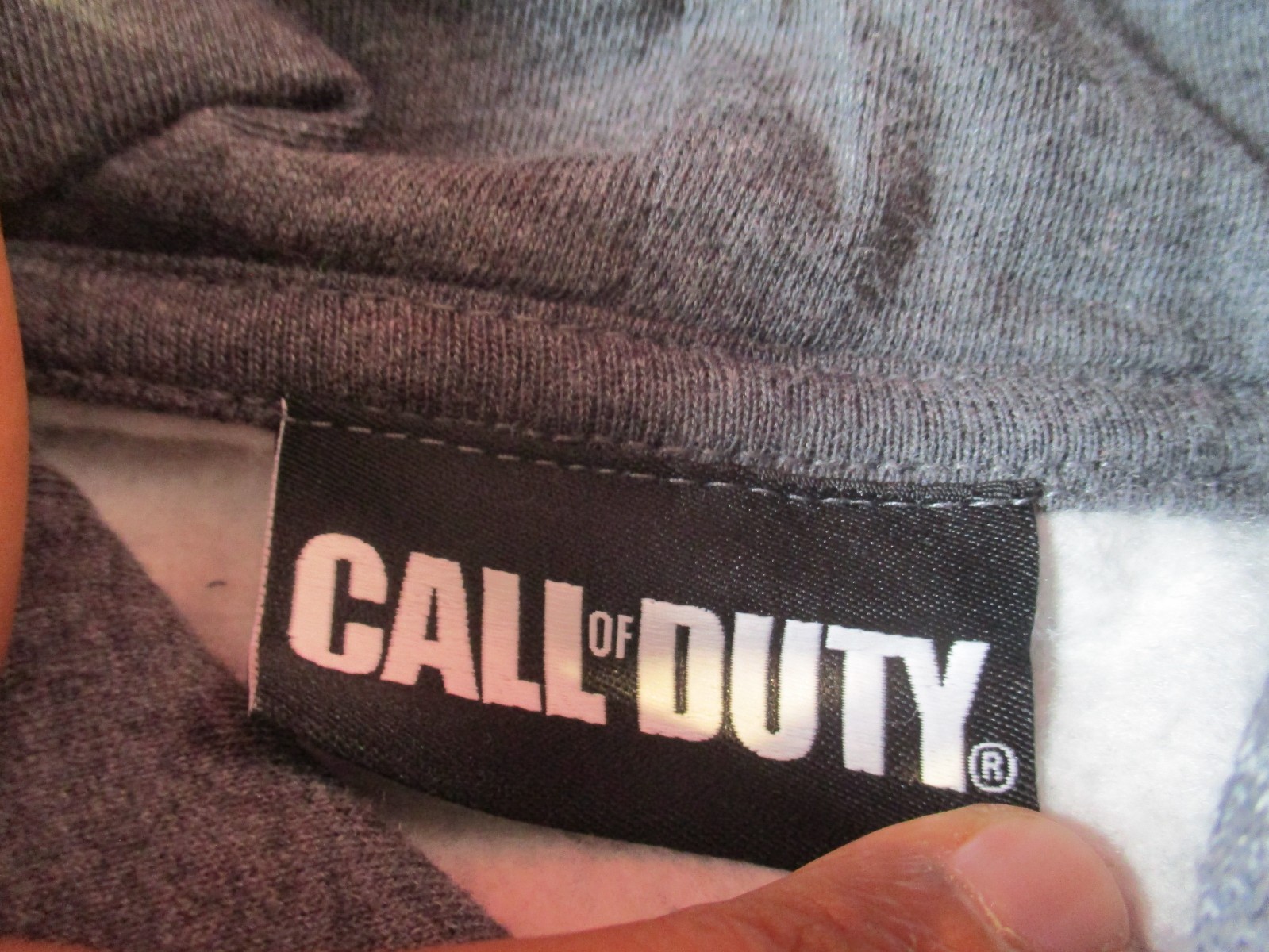 “Chasing Rings” Call of Duty Activision Promo Dark Grey Hoodie Men’s Large *NEW*