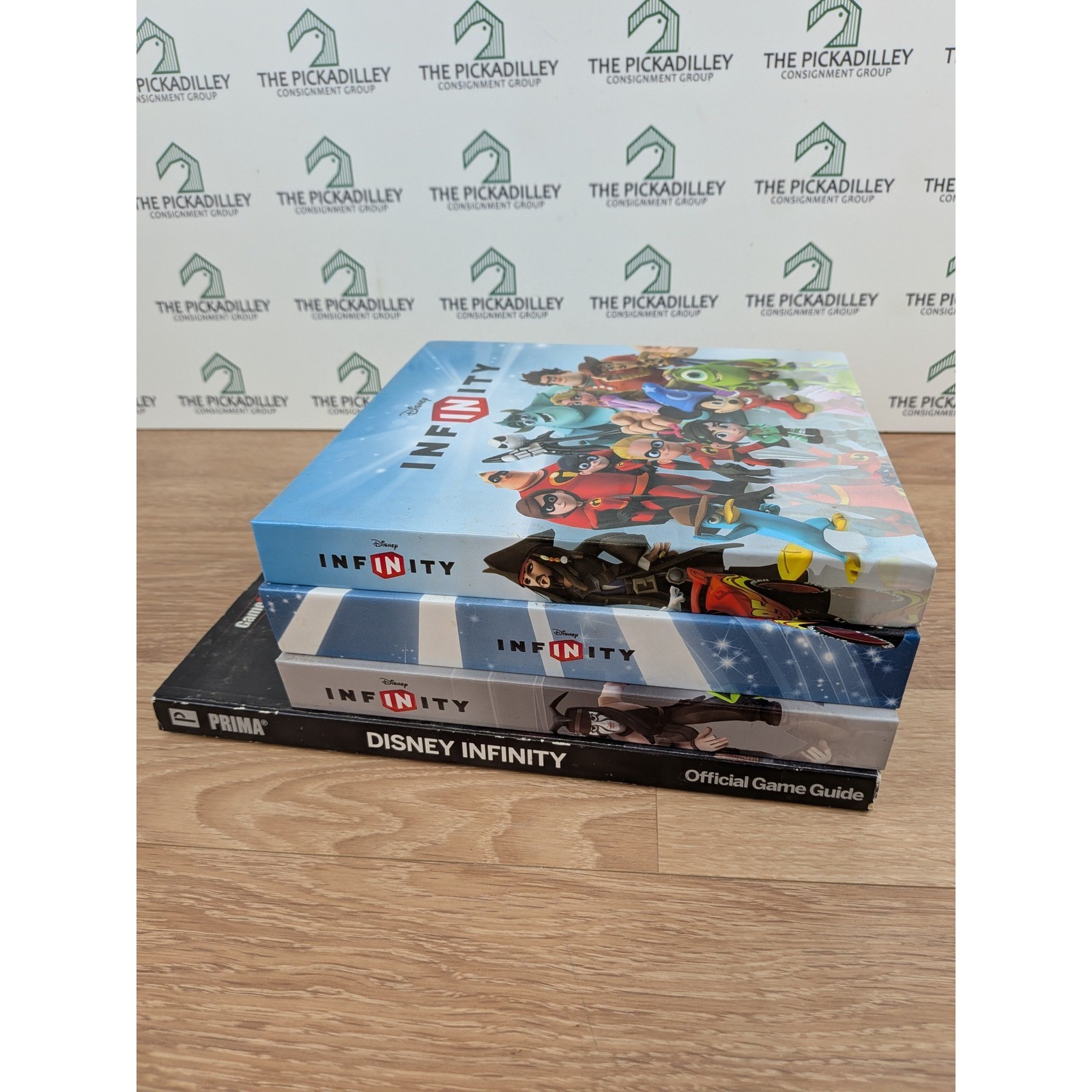 Disney Infinity Power Disc Albums Incomplete & GameStop Game Guide Bundle