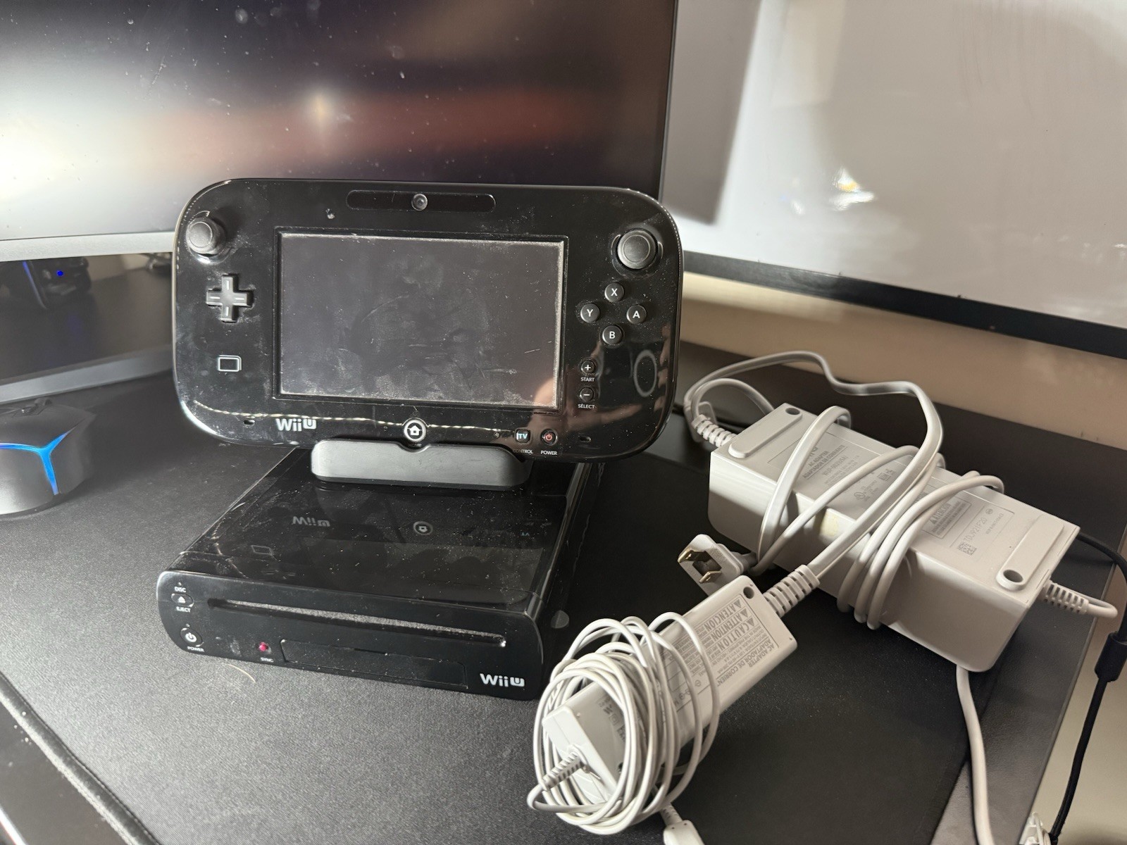 Nintendo Wii U 32GB Black Game Console with Power Supply And Wii U Pad