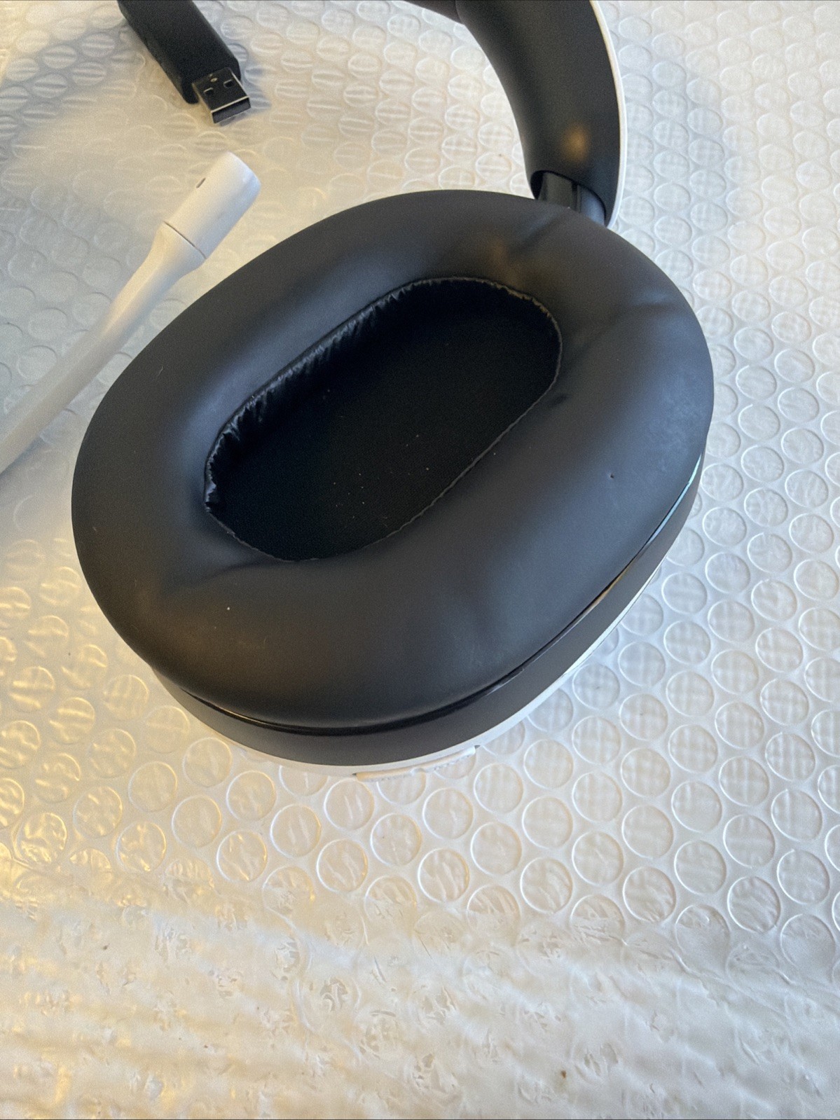 Sony INZONE H9 Wireless Noise Cancelling Gaming Headset White WH-G700