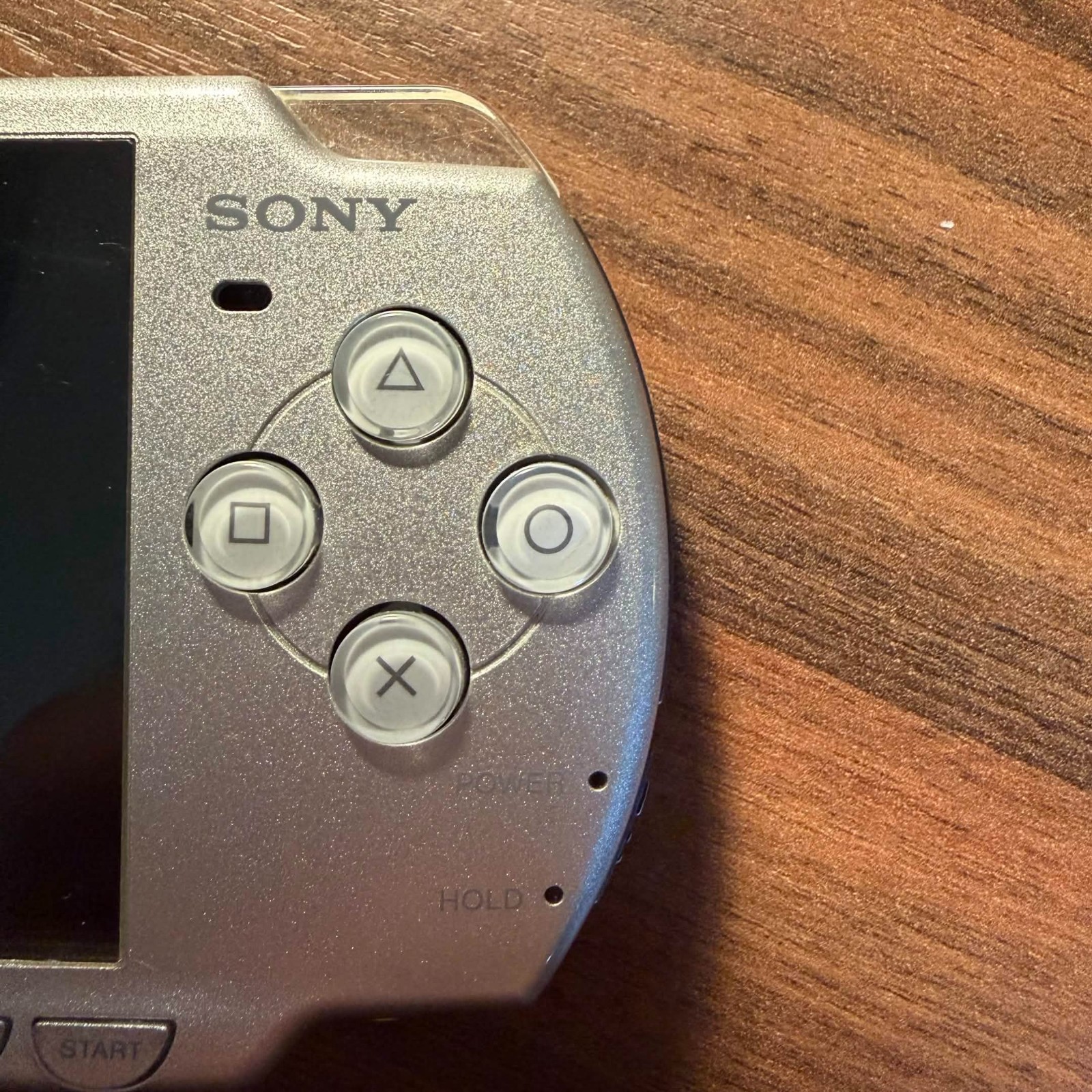 Sony PSP 2000 120GB Storage Ice Silver Japanese Model – BATTERY NOT INCLUDED