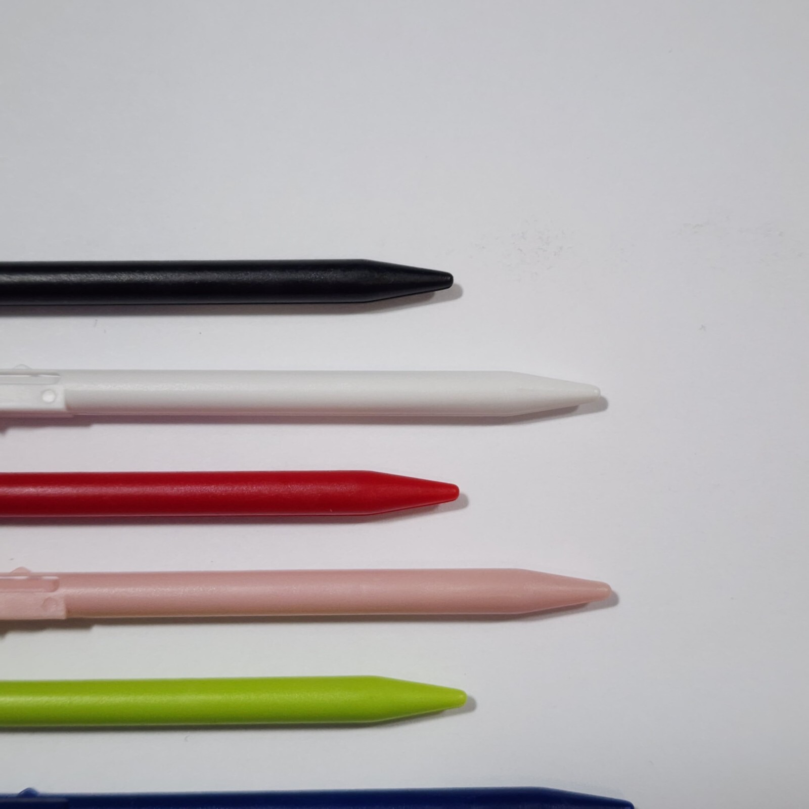 Nintendo 3DS Stylus EXCELLENT, NEW, HIGH QUALITY Choose Color, Buy 2 Get 1 Free