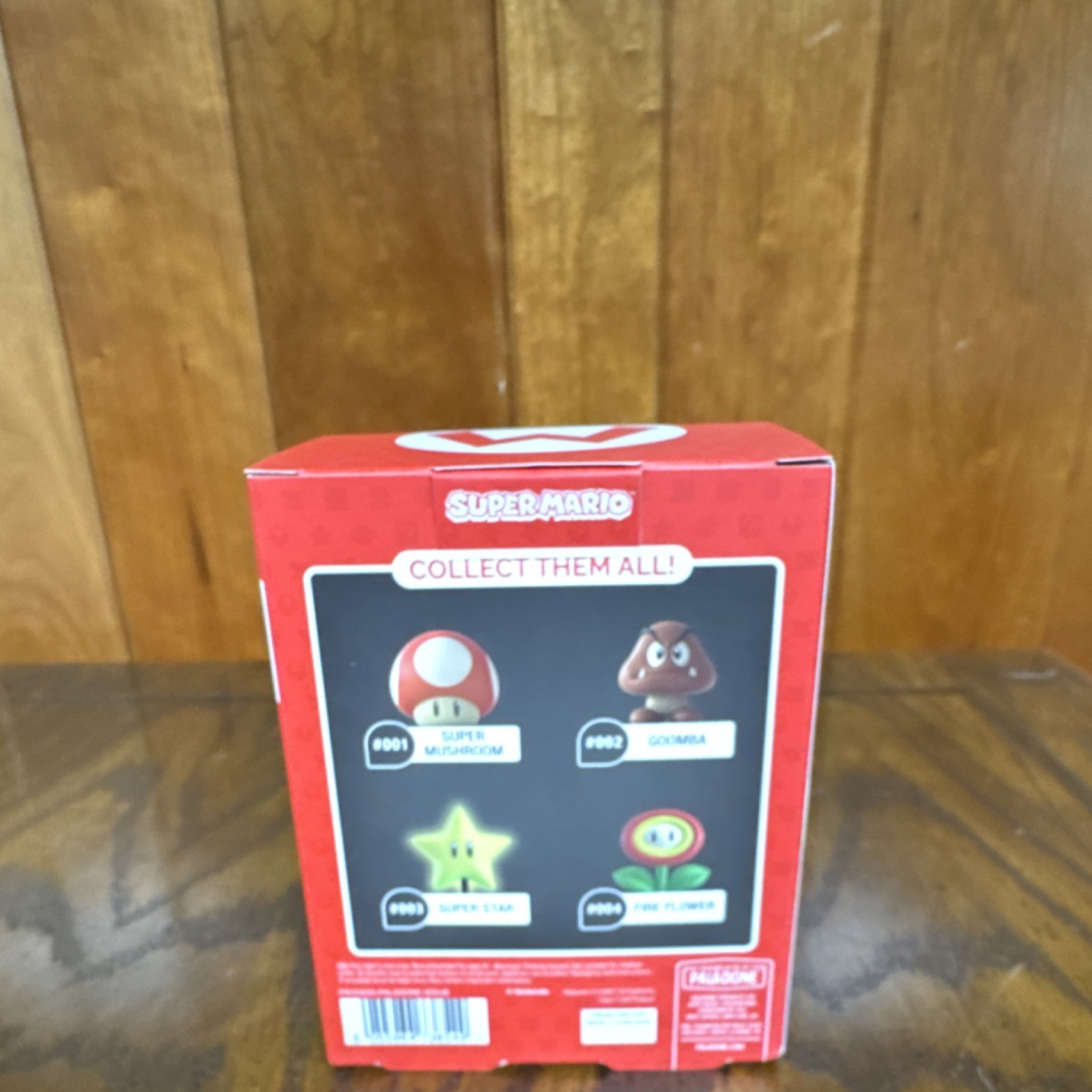 Paladone Icons Super Mario Super Star Lights Up Lamp Super Mario Bros.