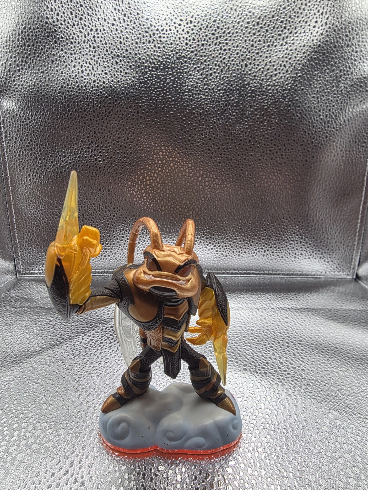 Skylanders Giants Character Figures Swarm Hot Head Ninjini Tree Rex + 1 Figure
