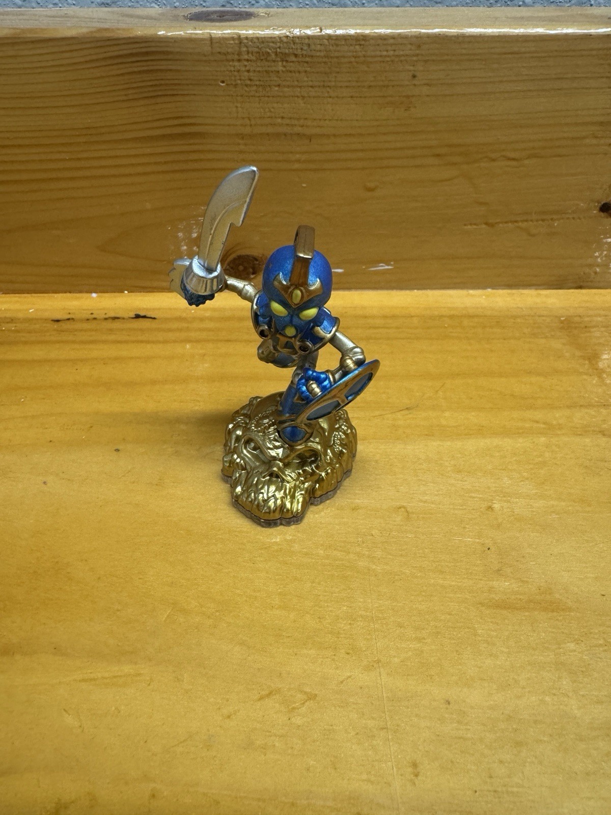 Skylanders Trap Team Eon’s Elite Chop Chop Figure Cleaned and Tested