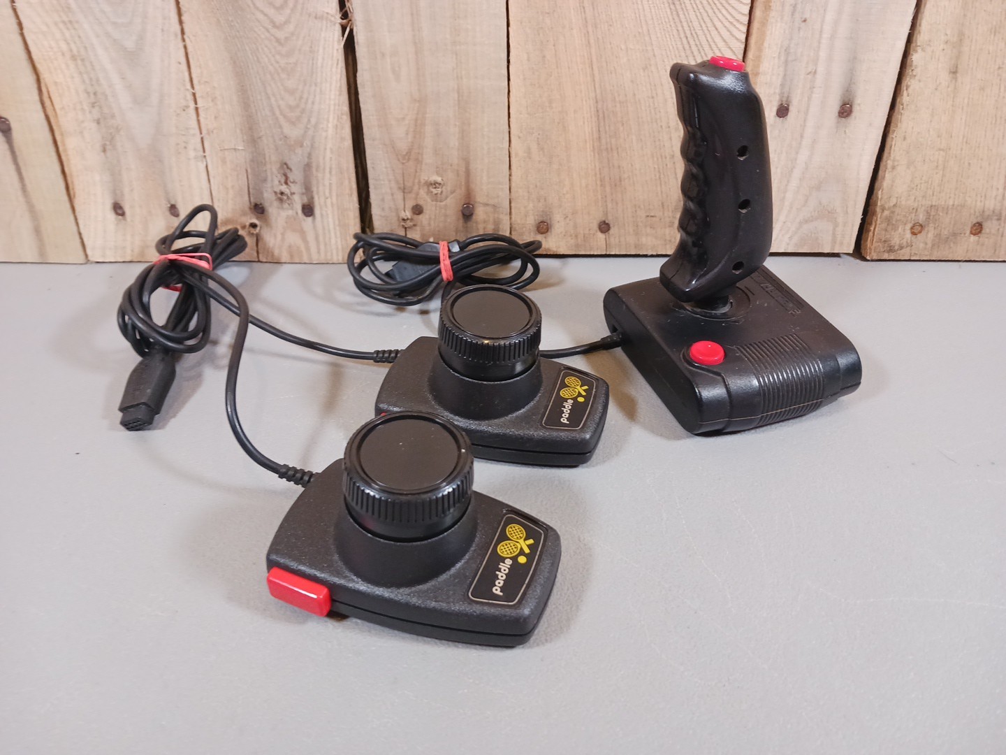 Original Atari Paddle Controllers Plus Spectravision Joystick Controller