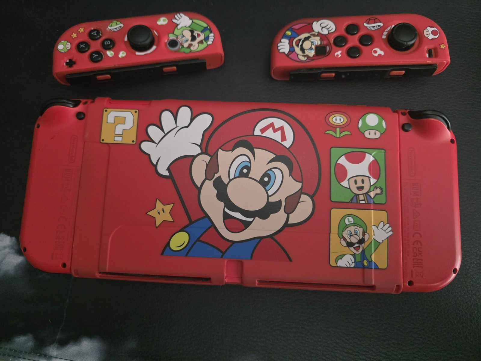 Nintendo Switch OLED Mario Edition Red in Box BUNDLE (Read Notes)