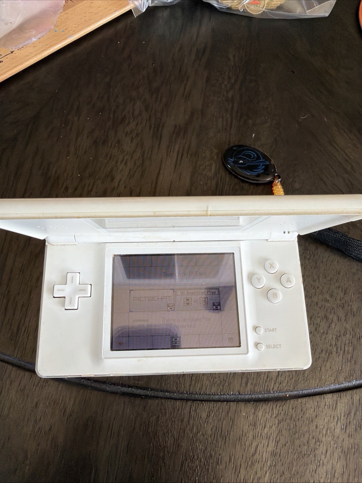 Nintendo DS Lite White Handheld System Working Condition W/stylus And Charger