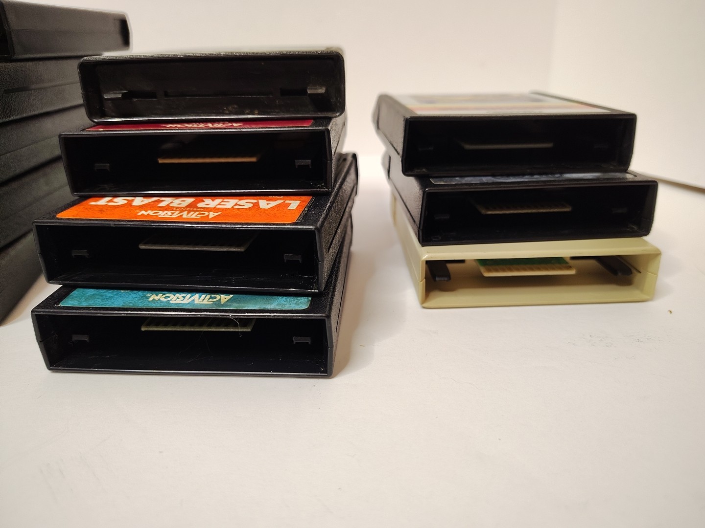 Atari Video Game Cartridges Lot Of 12 – Not Tested – Assorted Creator/Developers