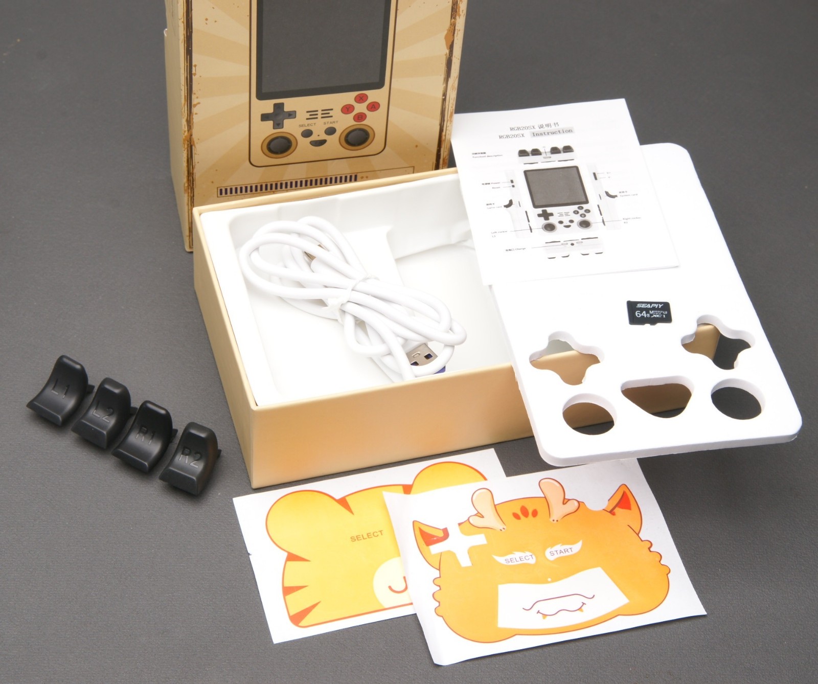 Powkiddy rgb20sx – retro hand hald game console – 64gb SD card – EXCELENT !
