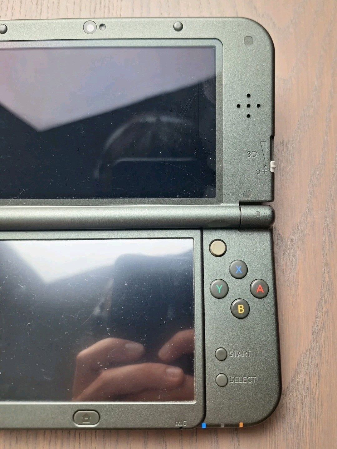 New Nintendo 3DS XL Metallic Black Charger 32GB SD Card REGION FREE