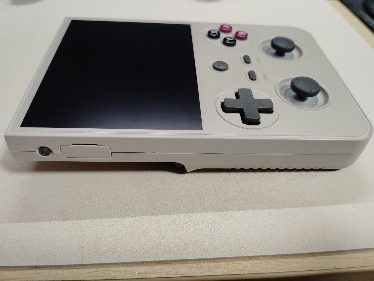 ANBERNIC RG477V 12GB 256GB – Used Tested – Android Retro Handheld Gaming Console