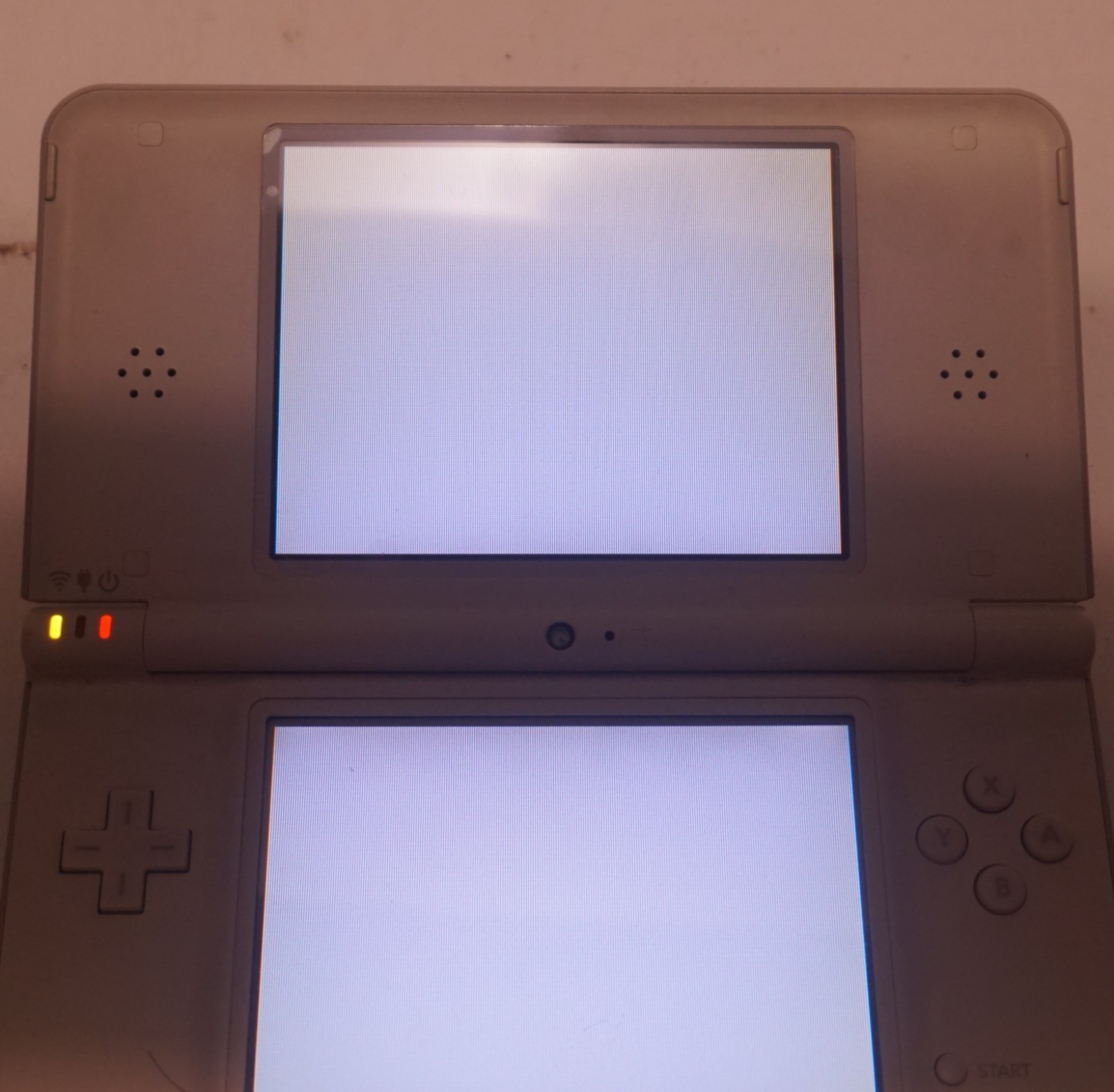 Nintendo DSi XL LL White Console JAPAN REGION with Box Preinstalled JP Zelda