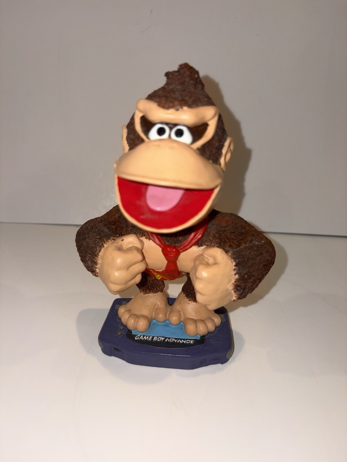 Nintendo Donkey Kong Figure w/ Base Game Boy Advance Display 2002