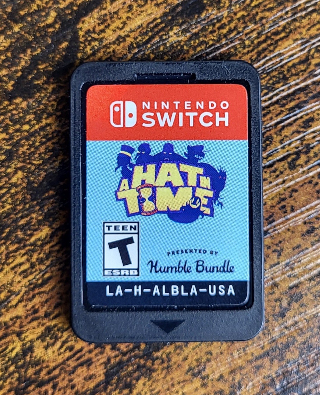 A Hat in Time Nintendo Switch + Fangamer Shirt & Sticker