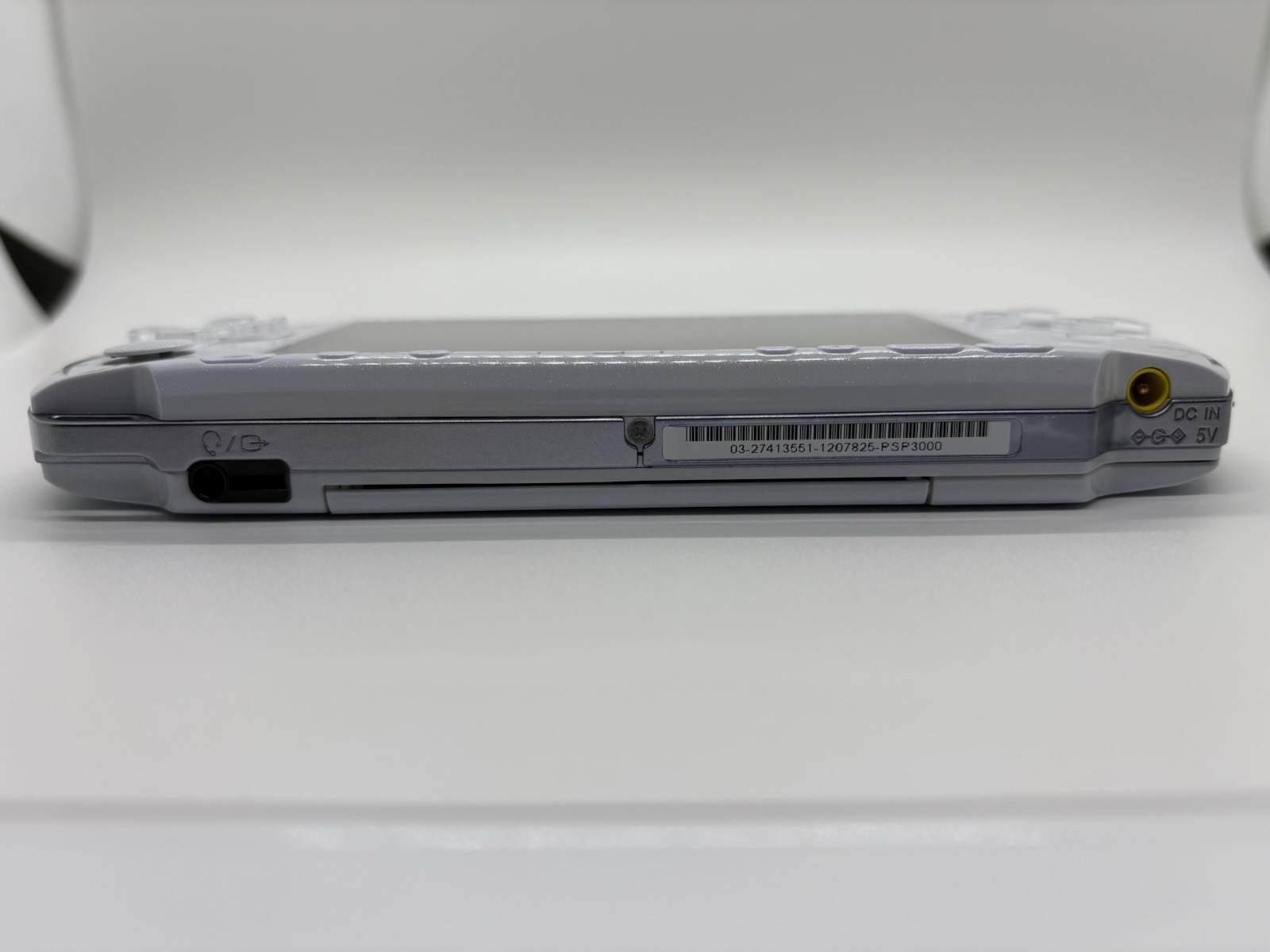 [Excellent++] Sony PSP 3000 Pearl White Tested – Console only or Ready to Play