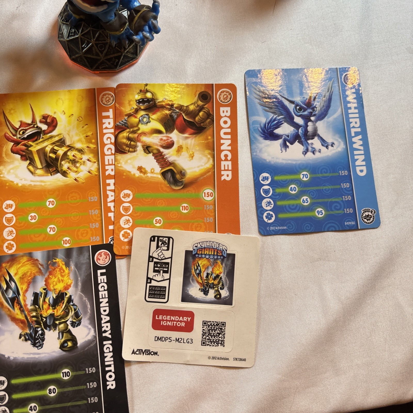 Activision Skylanders Lot Of 17 With 2 Power Portals | Cards |