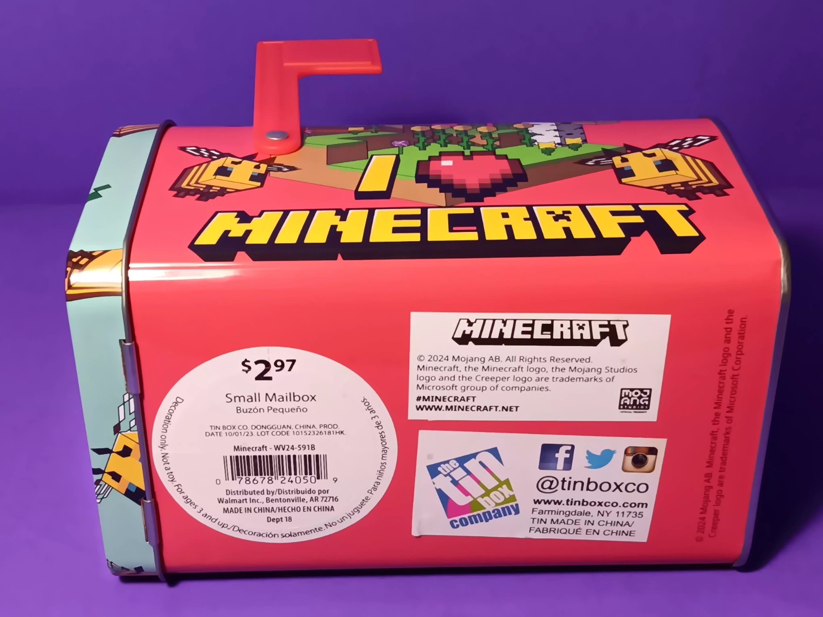 Minecraft Metal Tin Mailbox with Flag Mojang 2024 The Tin Box Company Small