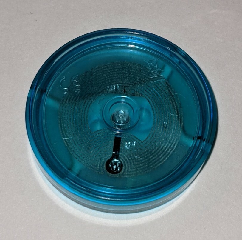 Lego Dimensions AQUAMAN Toy Tag base disc NFC 71213 Orange Scales Yellow Emblem