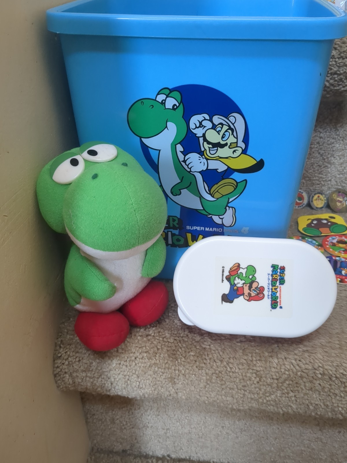 Rare Super Mario World HUGE Figure Toy Set Nintendo 1991 Yoshi Bowser Peach