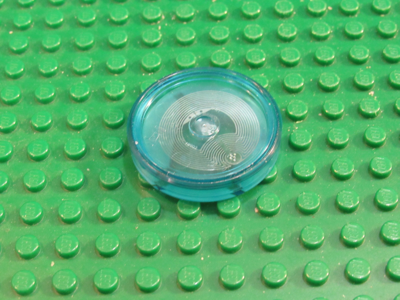 LEGO Dimensions Portal PS3 PS4 WiiU Slimer Toy Tag Base Disc SL