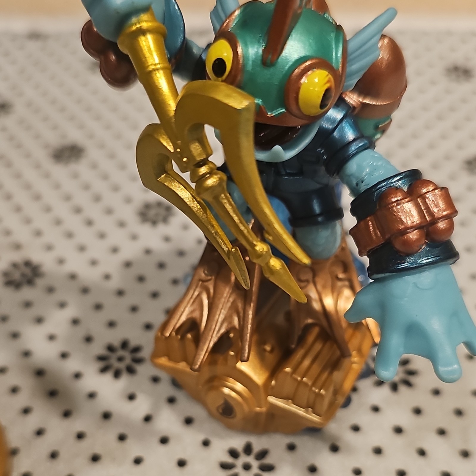 Activision Skylanders SuperChargers Gill Grunt Vehicle Figure Metallic Gold