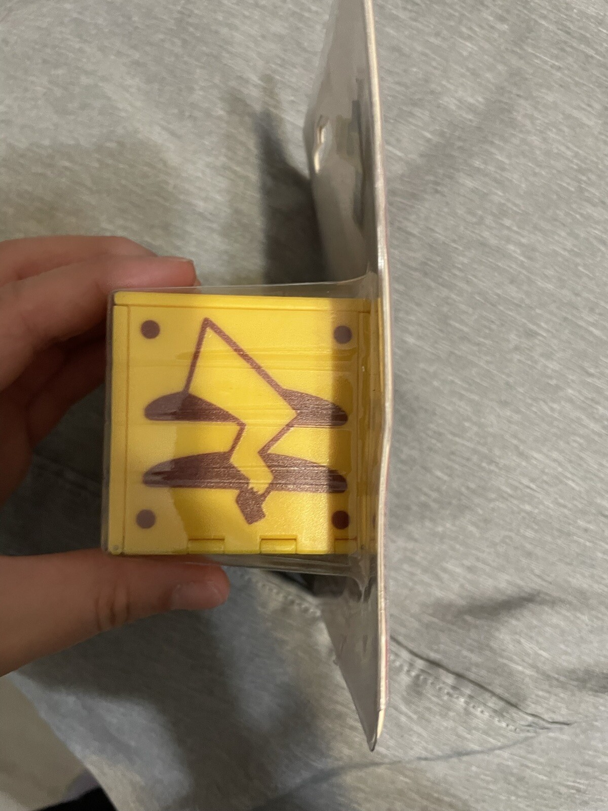 Nintendo Switch Video Premium Game Card Case Pikachu Tail New! Súper Cute
