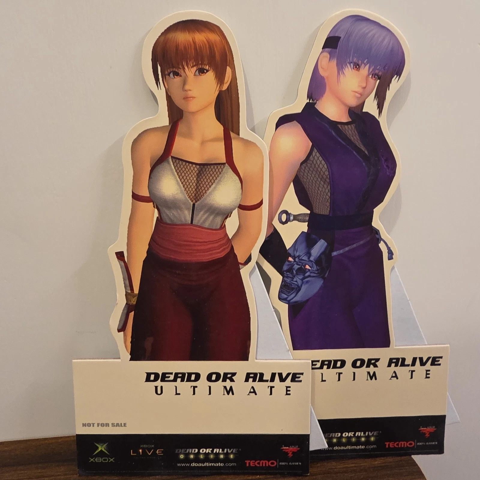 Dead Or Alive Ultimate Xbox Live Original Counter Standee Girls 8x Complete set