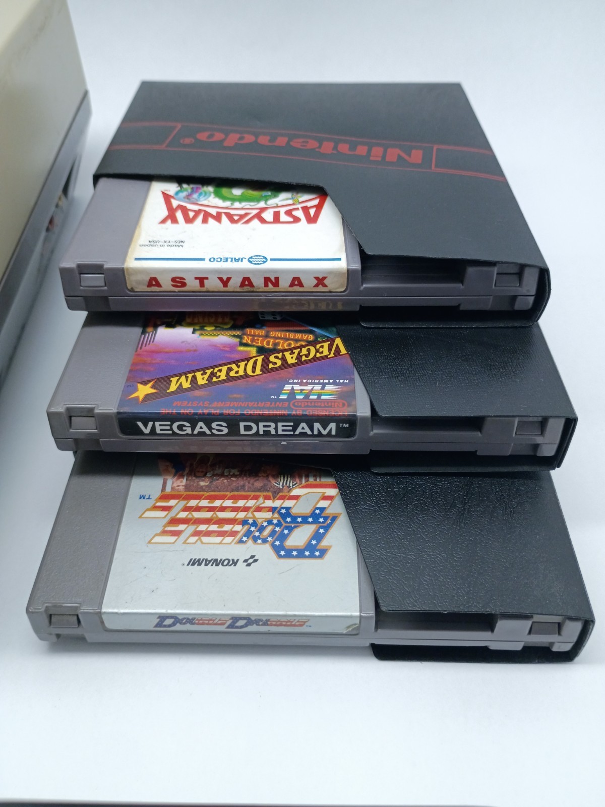 Nintendo NES-001 Console Bundle – Mario/Duck Hunt + 3 Games – Everything Works!