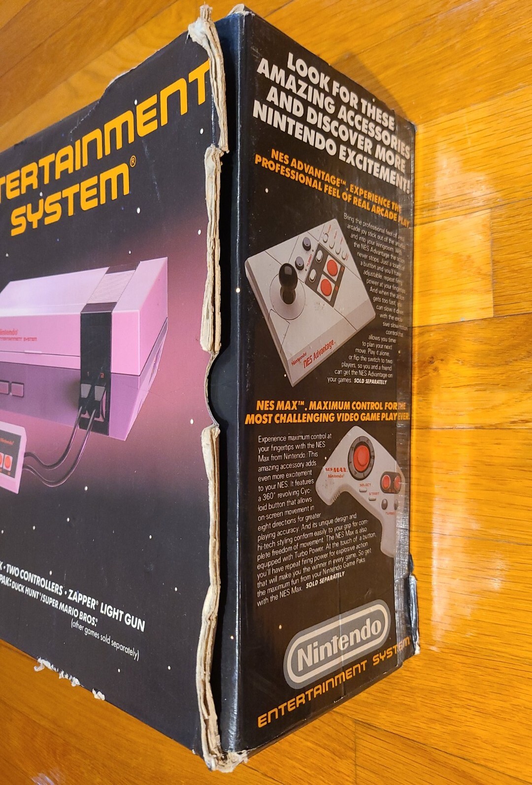 Nintendo Entertainment System Action Set NES Console (Works Well)Complete in Box