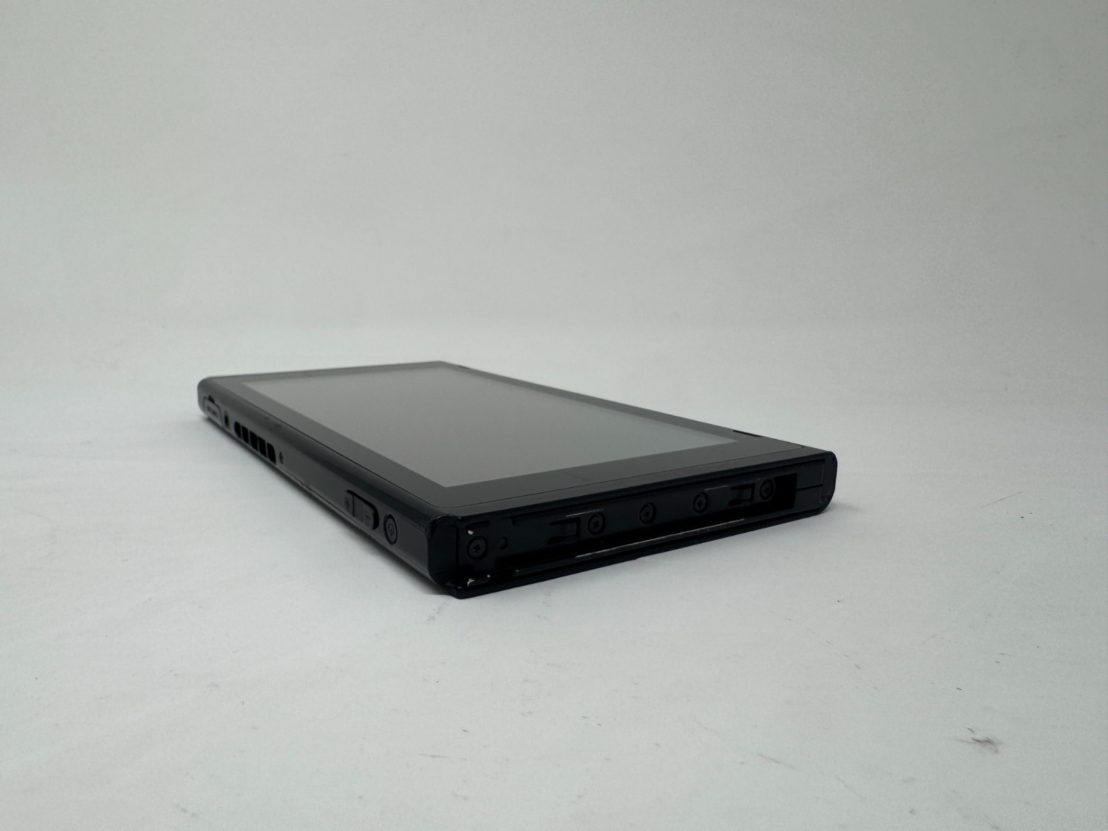 🔥 Nintendo Switch 32GB Console HAC-001 – Console Only