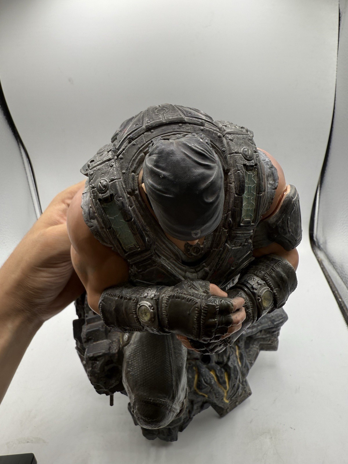Gears Of War 3 Limited Edition-Marcus Fenix Figure Statue Epic Games