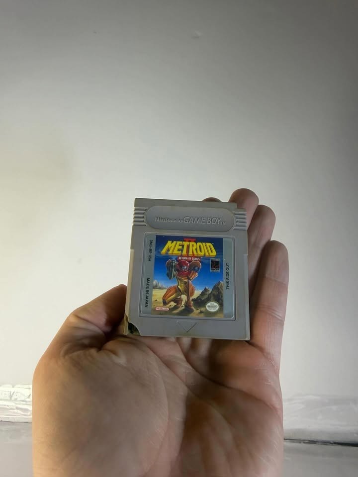 METROID II 2 RETURN OF SAMUS 1991 Authentic Nintendo Game Boy Damaged